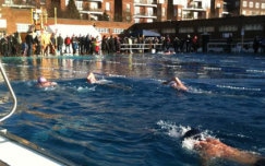 The benefits of outdoor winter swimming for Masters swimmers