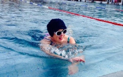 More than 100 attend Ice Swimming Hootenanny